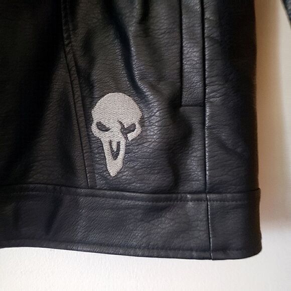 Overwatch Black Hooded Jacket Zip Up Faux Leather S Her Universe - Picture 2 of 5